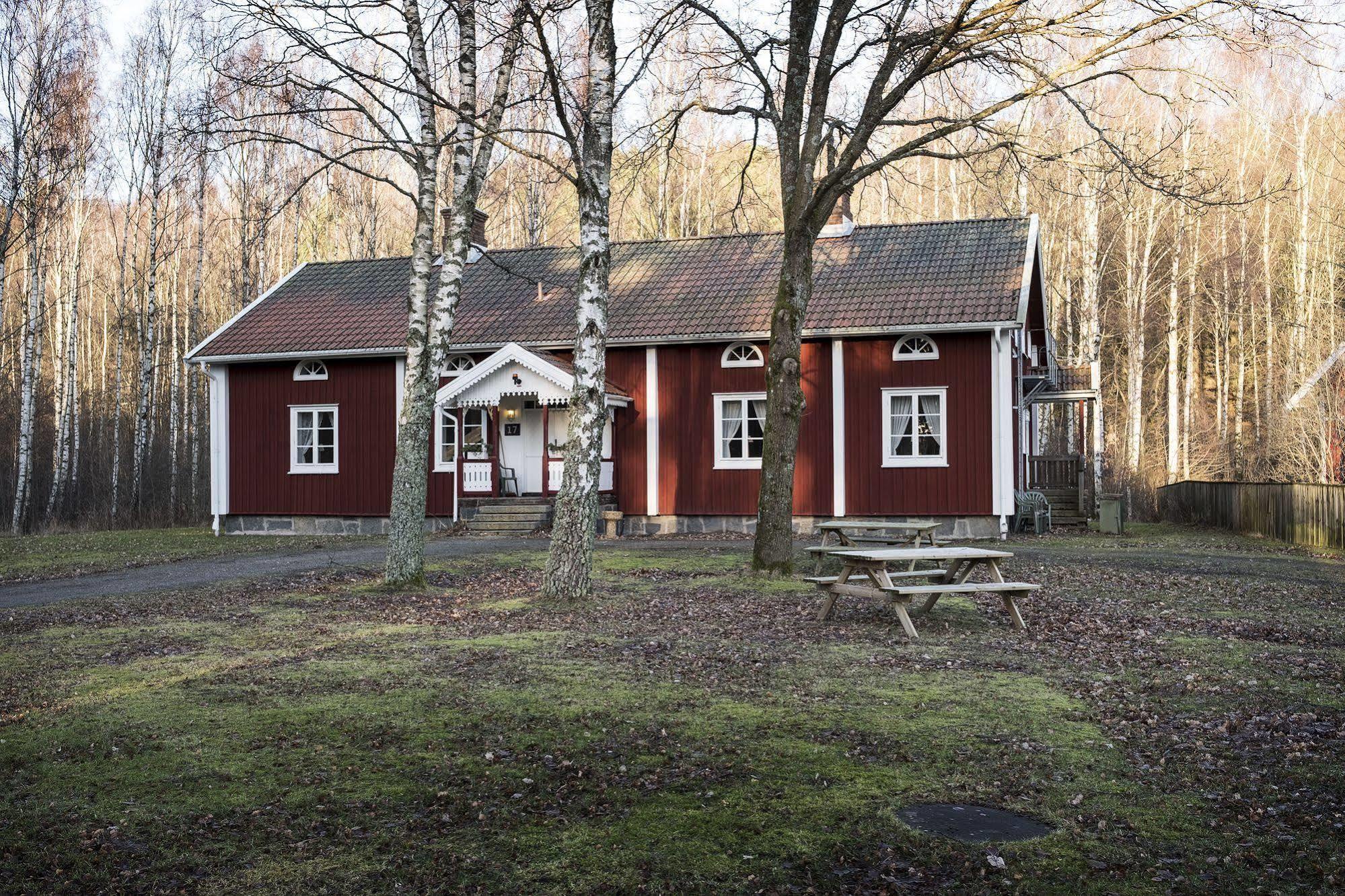 Nordiska Folkhoegskolan Bed And Breakfast Kungälv Esterno foto